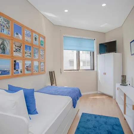 Liiiving In - Terrace Downtown *