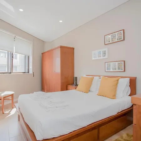 Liiiving In - Terrace Downtown * Porto