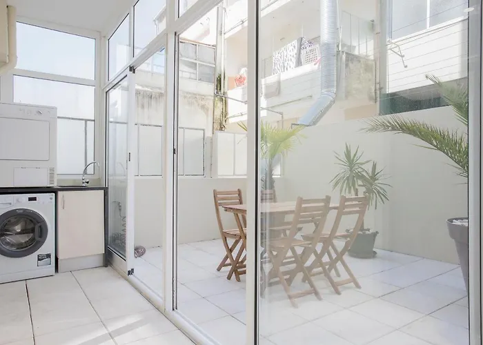 Liiiving In - Terrace Downtown Apartment Porto