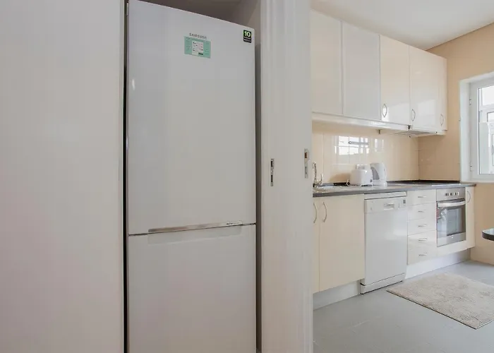 Liiiving In - Terrace Downtown *