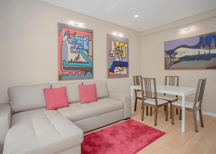 Liiiving In - Terrace Downtown Oporto