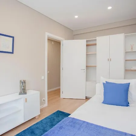 Liiiving In - Terrace Downtown Appartement Porto